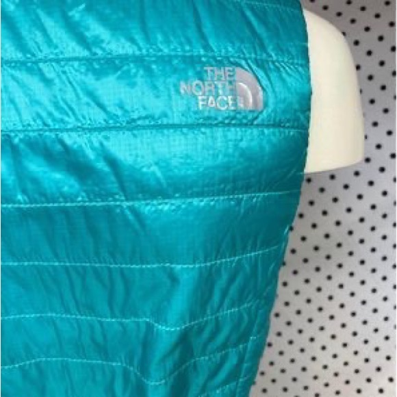 Women’s XS The North Face vest - Picture 5 of 8